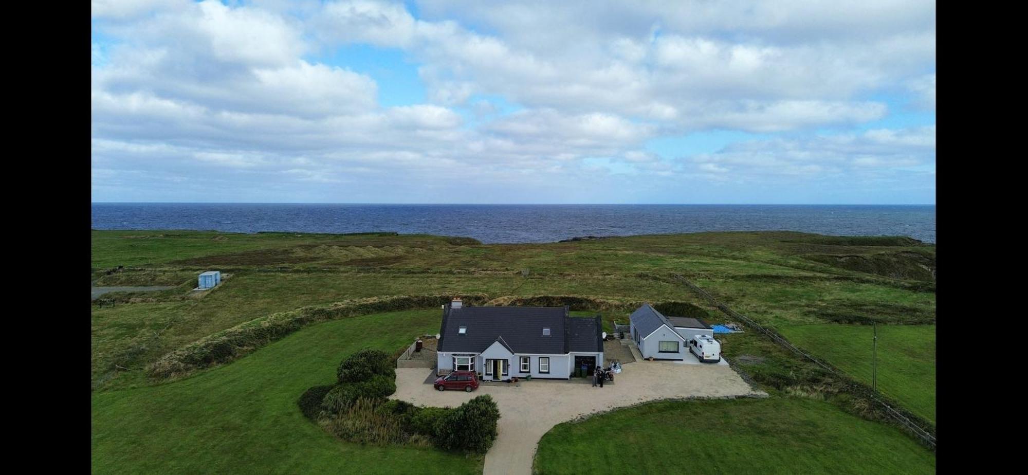 Bed and Breakfast Cois Na Mara Eire Code V15 T677 Derrynadivva Екстер'єр фото